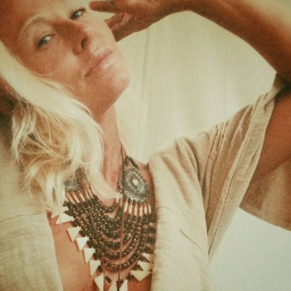 Bone wood beads summer boho necklace - Picture 3 of 10